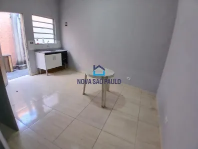 Casa com 1 Quarto para alugar, 40m² no Vila Capela, São Paulo