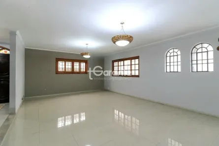 Casa com 3 Quartos à venda, 250m² no Chácara do Sol, São Paulo