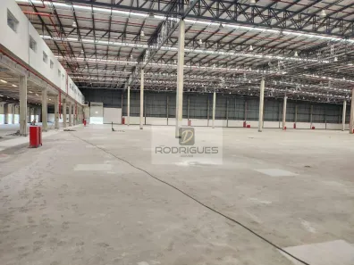 Galpão/Depósito/Armazém para alugar, 4500m² no Batistini, São Bernardo do Campo