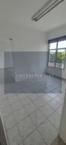 Sala Comercial à venda, 30m² no Vila Guaianazes, São José dos Campos