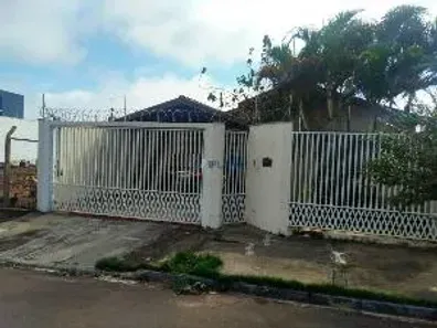 Casa com 3 Quartos para alugar, 164m² no Jardim Acapulco, São Carlos