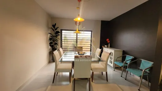 Casa com 4 Quartos à venda, 258m² no Centro, Botucatu