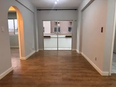 Apartamento com 2 Quartos para alugar, 60m² no Centro, Balneário Camboriú