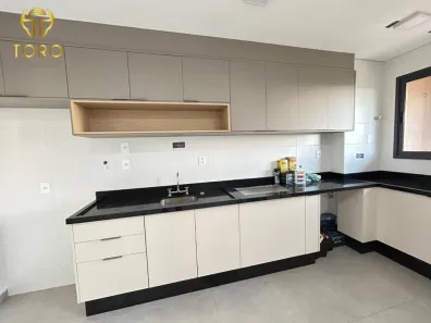Apartamento com 2 Quartos para alugar, 85m² no Zona 08, Maringá
