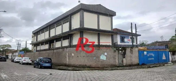 Prédio Comercial para alugar, 585m² no Vila Nova, Cubatão
