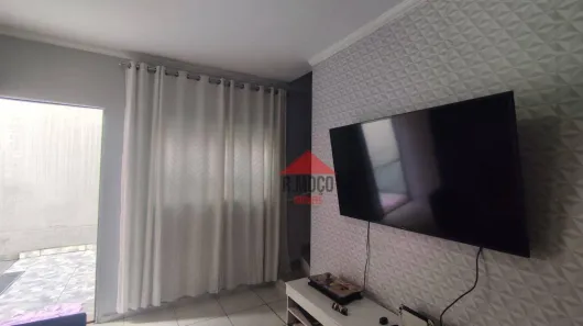 Casa de Condomínio com 2 Quartos à venda, 54m² no Jardim Eliane, São Paulo