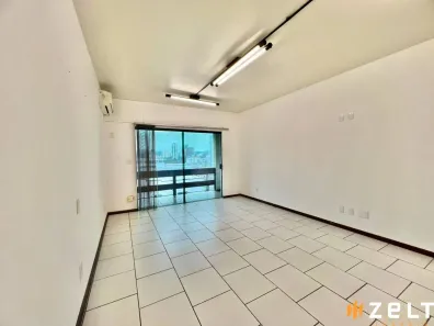 Sala Comercial para alugar, 100m² no Velha, Blumenau