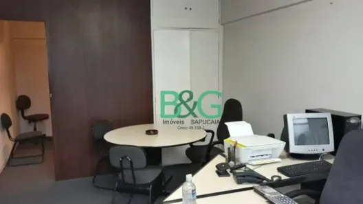 Sala Comercial à venda, 30m² no Santo Amaro, São Paulo