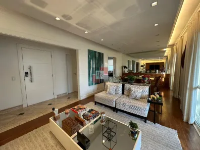 Apartamento com 3 Quartos à venda, 200m² no Cidade Monções, São Paulo