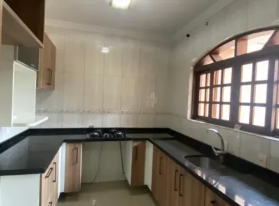 Casa com 3 Quartos à venda, 150m² no Centro, São Vicente