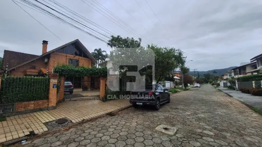 Casa com 4 Quartos à venda, 520m² no Itacorubi, Florianópolis