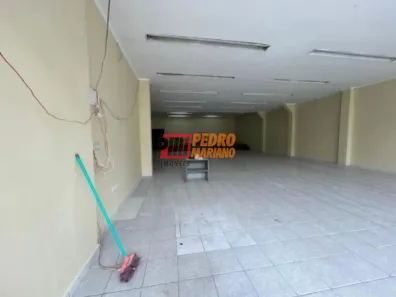 Sala Comercial para alugar, 300m² no Jardim Santo Antônio, Santo André