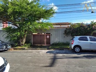 Casa com 4 Quartos à venda, 360m² no Pituba, Salvador