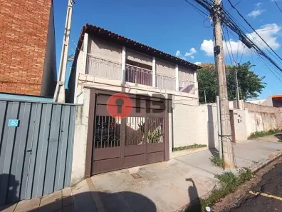 Casa com 3 Quartos para alugar, 250m² no Centro, São José do Rio Preto