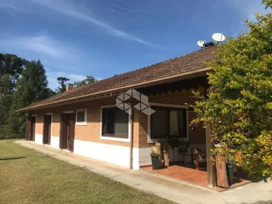 Fazenda/Sítio com 5 Quartos à venda, 800m² no São Lourenço, São Lourenço da Serra