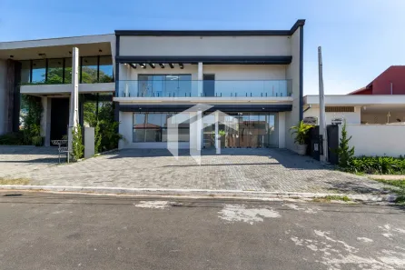 Imóvel Comercial com 11 Quartos para alugar, 279m² no Nova Campinas, Campinas