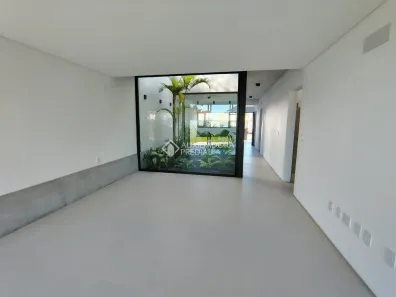 Casa com 3 Quartos à venda, 216m² no Ingleses do Rio Vermelho, Florianópolis