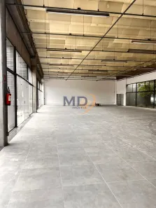 Galpão/Depósito/Armazém para alugar, 800m² no Parque Jaçatuba, Santo André