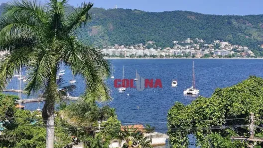 Casa com 3 Quartos à venda, 276m² no São Francisco, Niterói