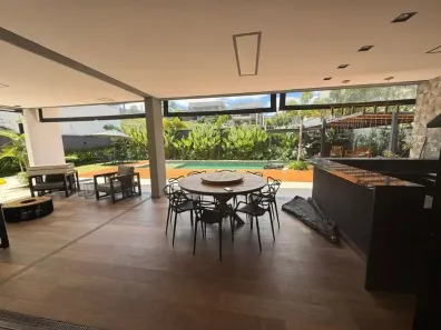 Casa com 3 Quartos à venda, 600m² no Condomínio Residencial Colinas do Paratehy, São José dos Campos