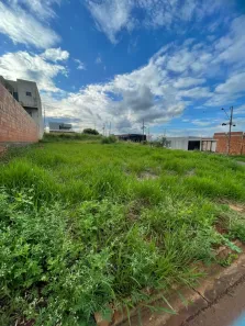 Lote/Terreno com 1 Quarto à venda, 352m² no Residencial Alto Paraíso, Cambé