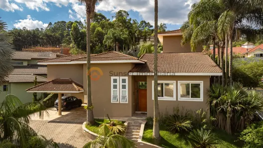 Casa de Condomínio com 5 Quartos à venda, 730m² no Tamboré, Barueri