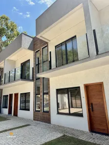 Sobrado com 2 Quartos à venda, 82m² no Armação, Penha