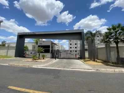 Apartamento com 2 Quartos para alugar, 38m² no Uruguai, Teresina