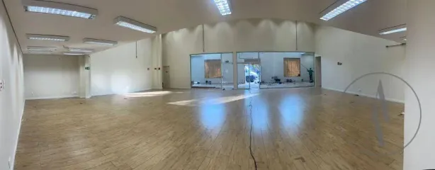 Ponto Comercial à venda, 900m² no Wanel Ville, Sorocaba