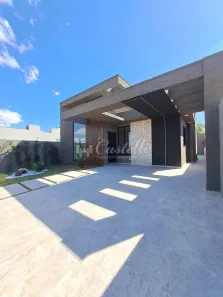 Casa com 3 Quartos à venda, 100m² no Cará-cará, Ponta Grossa