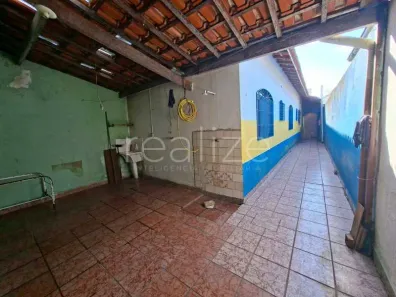 Casa com 2 Quartos à venda, 180m² no Mirim, Praia Grande