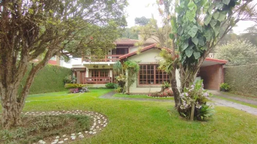 Casa de Condomínio com 4 Quartos à venda, 292m² no Vargem Grande, Teresópolis