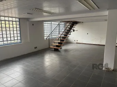 Galpão/Depósito/Armazém para alugar, 336m² no São Geraldo, Porto Alegre