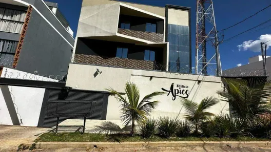 Cobertura com 3 Quartos para alugar, 200m² no Ibituruna, Montes Claros