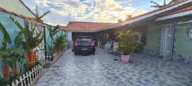 Casa com 3 Quartos à venda, 130m² no Santa Terezinha, Itanhaém