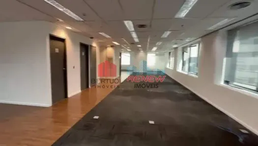 Sala Comercial para alugar, 292m² no Vila Olímpia, São Paulo