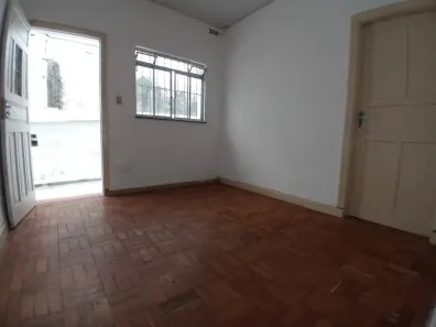 Casa com 2 Quartos para alugar, 55m² no Saúde, São Paulo