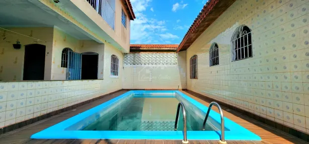 Casa com 4 Quartos à venda, 231m² no Jardim Ribamar, Peruíbe