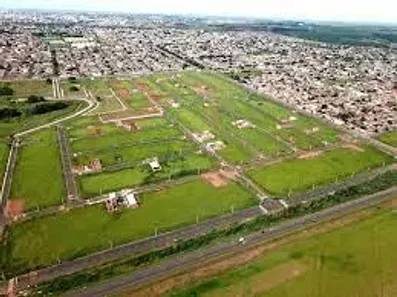 Lote/Terreno à venda, 250m² no Laranjeiras, Uberlândia