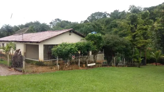 Fazenda/Sítio com 3 Quartos à venda, 5m² no Área Rural de Pirenópolis, Pirenópolis