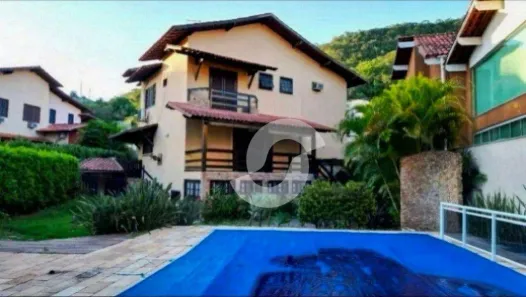 Casa de Condomínio com 4 Quartos à venda, 600m² no Badu, Niterói
