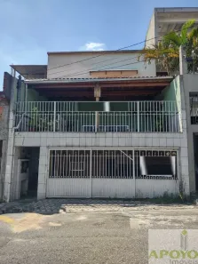 Sobrado com 5 Quartos à venda, 220m² no Jardim Sandra, São Paulo