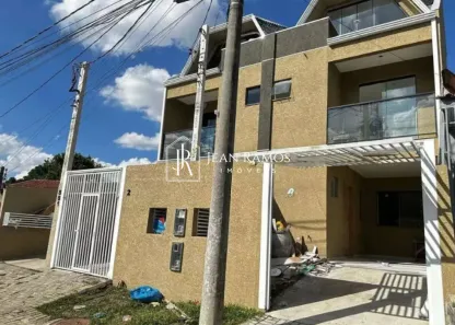 Sobrado com 3 Quartos à venda, 90m² no Pinheirinho, Curitiba