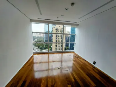 Sala Comercial com 1 Quarto para alugar, 245m² no Vila Olímpia, São Paulo