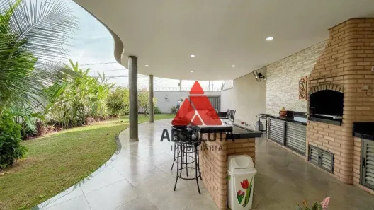 Casa com 3 Quartos à venda, 296m² no Vila Belvedere, Americana