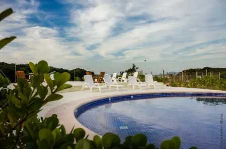 Lote/Terreno à venda, 859m² no Araçatuba, Imbituba
