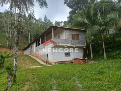 Fazenda/Sítio com 4 Quartos à venda, 190m² no , Juquitiba