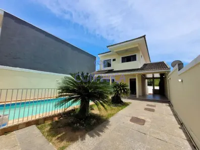 Casa com 3 Quartos à venda, 206m² no Guaratiba, Rio de Janeiro