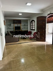 Casa com 3 Quartos à venda, 176m² no Candelária, Belo Horizonte