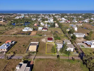 Lote/Terreno à venda, 300m² no Furnas (Lagoa Cortada), Balneário Gaivota
